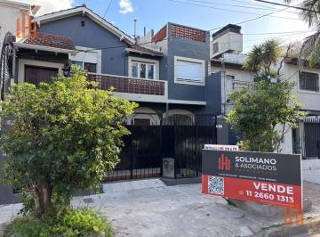 PH · 90m² · 3 Ambientes · Venta PH Acassuso Vias a Libertador Reciclado 115 m 3amb Suite Vestidor Planta Baja 2 Patios.