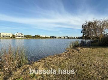 Terreno · 743m² · Terreno en Venta Al Lago Central de Vistas en Puertos, Escobar