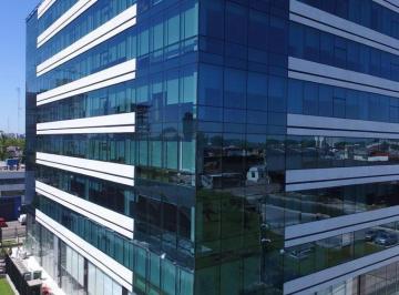 Oficina comercial · 908m² · 5 Ambientes · 13 Cocheras · Excelente Oficina Totalmente Instalada. Panamericana