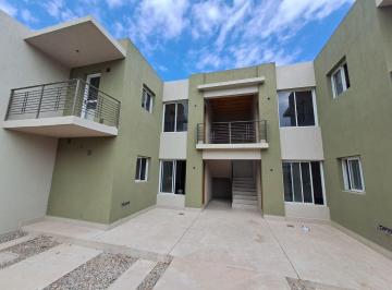 Departamento · 64m² · 4 Ambientes · 1 Cochera · Departamento en Venta - 2 Dorm. con Patio y Cochera