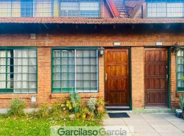 Departamento · 60m² · 3 Ambientes · 1 Cochera · Departamento Dúplex en Venta en Castelar, Morón, G. B. a. Zona Oeste