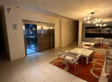 Departamento · 56m² · 5 Ambientes · Venta Departamento con Patio Propio en General Paz