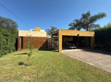 Casa · 232m² · 10 Ambientes · 2 Cocheras · Venta Casa en Villa Allende Golf