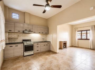 Casa · 110m² · 3 Ambientes · 1 Cochera · Oportunidad | Casa 3 Ambientes + Local | Ramos Mejía