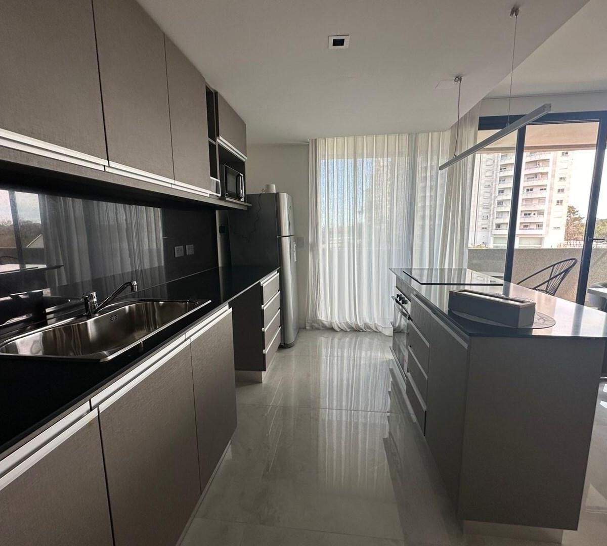 Brickell Boulevard .Tigre 0