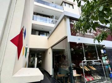 Departamento de 2 ambientes, Córdoba · Excelente Dpto 1 Dorm en Pb con Patio Ob Trejo 800