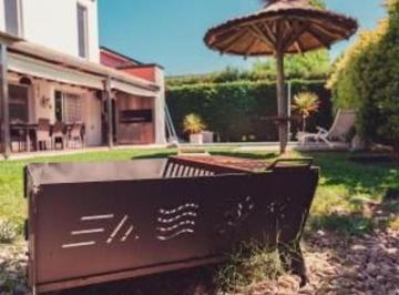 Casa · 312m² · 4 Ambientes · 3 Cocheras · Venta Casa Inteligente 8 Ambientes en La Cañada de Pilar