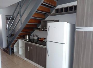 Departamento · 90m² · 4 Ambientes · 1 Cochera · Departamento Dúplex 2 Dorm. con Cochera en Alta Córdoba – Balcón Terraza