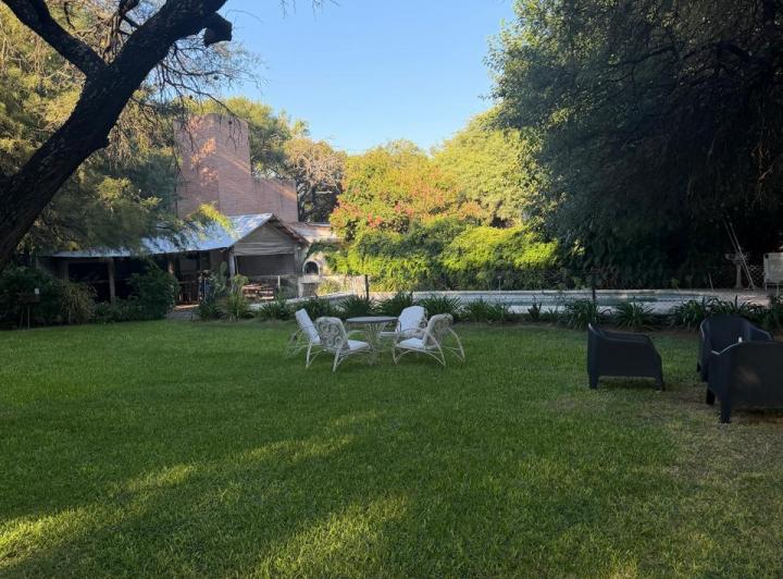 Terreno · 1400m²