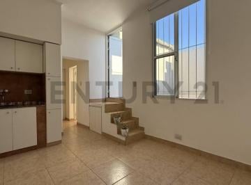 Departamento · 45m² · 2 Ambientes · Venta Departamento de 1 Dormitorio con Patio Exclusivo | Sarmiento, Rosario