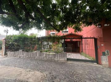 Casa · 260m² · 4 Ambientes · Venta Casa 4 Ambientes en Ituzaingo