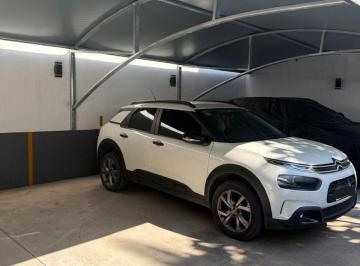 Garage , Liniers · Cocheras Semicubiertas, Liniers, Caba. Cañada de Gomez Al 900
