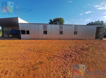 Bodega-Galpón · 147m² · En Alquiler! Galpon en Ibarlucea! Impuestos Incluidos en El Alquiler!
