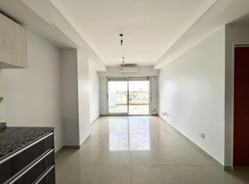Departamento de 3 ambientes, Monte Castro · Departamento Tres Ambientes Al Contrafrente con Terraza, en 10 Mo Piso en Monte Castro