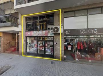 Local comercial · 185m² · Local en Alquiler - Once - Doble Vidriera y Alto Flujo – Ideal Venta Directa o Mayorista