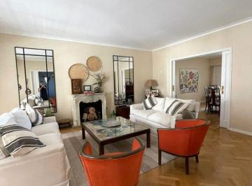 Departamento de 4 ambientes, Bahía Blanca · Departamento de 250 m² con 3 Dorm. en Venta en Centro
