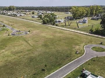Terreno · 1001m² · Lote en Venta en Monet Barrio Privado, Usd 20.000 Anticipo, Financiación, Posesión Inmediata Campana