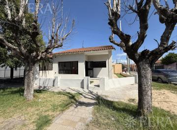 Casa · 52m² · 3 Ambientes · Venta Casa 3 Ambientes con Patio en Wilde