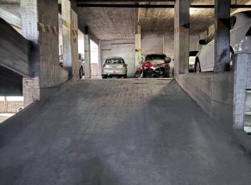 Garage · 10m² · Cochera en Abasto