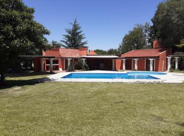 Foto · Casa en Venta Lomas Oeste - Villa Allende - 3 Dorm. y Pileta