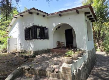 Casa · 1226m² · 5 Ambientes · Chalet en Venta | 2 Dorm. | La Isla