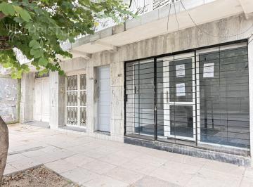 FRENTE · Local en Alquiler