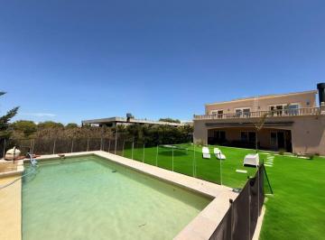 Casa de 8 ambientes, Pilar · Venta Casa San Sebastián, Pilar - Lote 910 m² - Escritura - 5 Dorm., Piscina, Losa Radiante