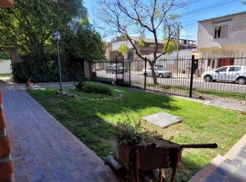 PH · 123m² · 3 Ambientes · 1 Cochera · Venta PH Tres de Febrero 3 Ambientes Terraza