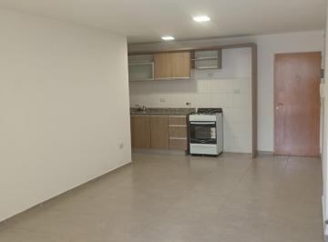 Departamento · 50m² · 2 Ambientes · Planta Baja con Patio!