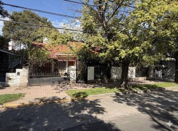 Foto · Casa en Venta Sobre Av Naciones Unidas, Parque Velez Sarsfield