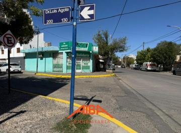 Local comercial · 225m² · Local Comercial en Esquina - Neuquén