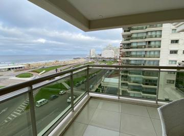 Departamento · 168m² · 4 Ambientes · 1 Cochera · Departamento en Playa Brava
