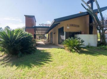 Quinta vacacional · 123m² · 3 Ambientes · 1 Cochera · Casaquinta en Venta - San Jose del Rincon
