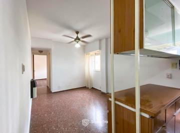 Departamento · 39m² · 2 Ambientes · Venta | Permuta - Departamento de 1 Dormitorio - Centro, Rosario. Apto Crédito.