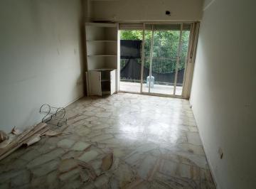 Departamento · 92m² · 4 Ambientes · Departamento en Alquiler Amoblado en Flores Capital Federal con Patio