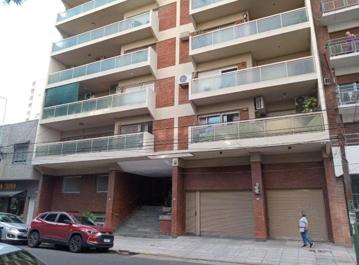 Departamento · 176m² · 5 Ambientes · 1 Cochera