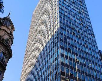 Oficina comercial · 550m² · 3 Cocheras · Suipacha 1111 Piso 12 - Alquiler