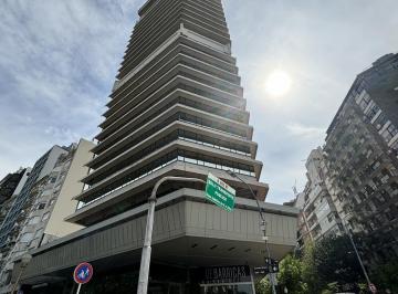 Oficina comercial · 434m² · 2 Cocheras · Maipu 1300 - Edificio Pirelli