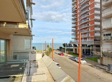 Departamento · 49m² · 2 Ambientes · 1 Cochera · Semipiso 2 Ambientes con Vista Al Mar y Cochera · Playa Grande