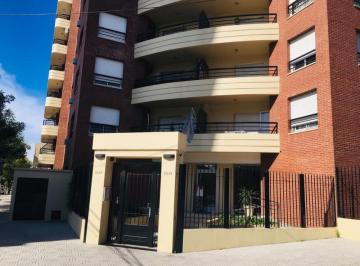 Departamento · 74m² · 5 Ambientes · Departamento - Chauvin