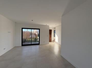 Casa · 96m² · 4 Ambientes · 2 Cocheras · Casa en Venta de 3 Dormitorio en Rosario - Tierra Nueva Fisherton