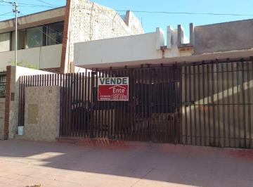 Casa de 4 ambientes, Godoy Cruz · Casa Cuadras Plaza Departamental Godoy Cruz