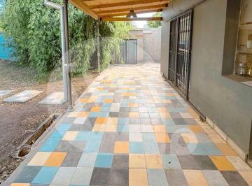 Casa de 2 ambientes, Tandil · Casa en Venta - 2 Dorm - Zona Avda Lunghi