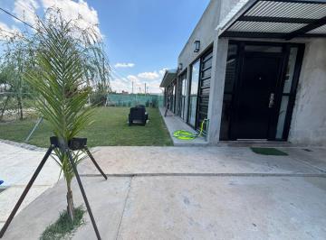 Casa · 325m² · 3 Ambientes · 2 Cocheras · Casa en Venta en City Bell La Campiña