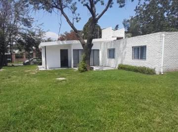 Casa de 4 ambientes, Villa Allende · Casa de 2 Dorm. en Venta en San Alfonso Villa Allende