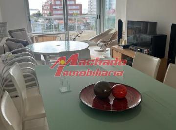 Foto1 · Apartamento de 2 Dorm. en Playa Mansa en Venta