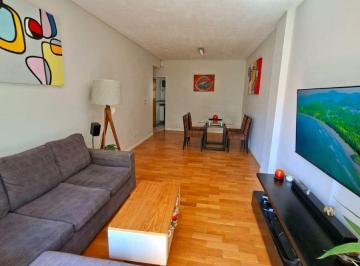 Departamento en Venta de 3 ambientes Almagro Norte · Semipiso - Excelente 3 Ambientes con Balcon Al Frente Vista Verde y Abierta