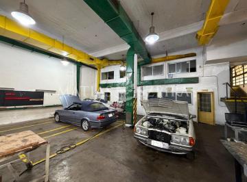 Bodega-Galpón · 1400m² · 10 Cocheras · Depósito a La Venta en Castelar Sur