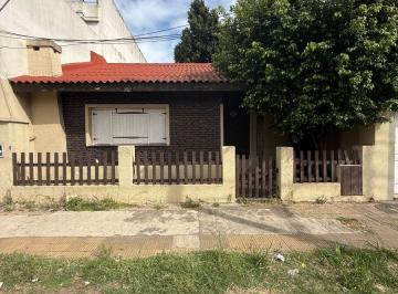 Casa de 3 ambientes, General San Martín · :casa a Reciclar C/ Terreno en Av Rodríguez Peña – San Martín