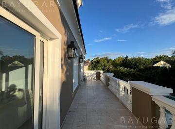 Casa · 200m² · 5 Ambientes · 6 Cocheras · Venta Casa - Barrio Privado La Delfina / Pilar - Apto Credito